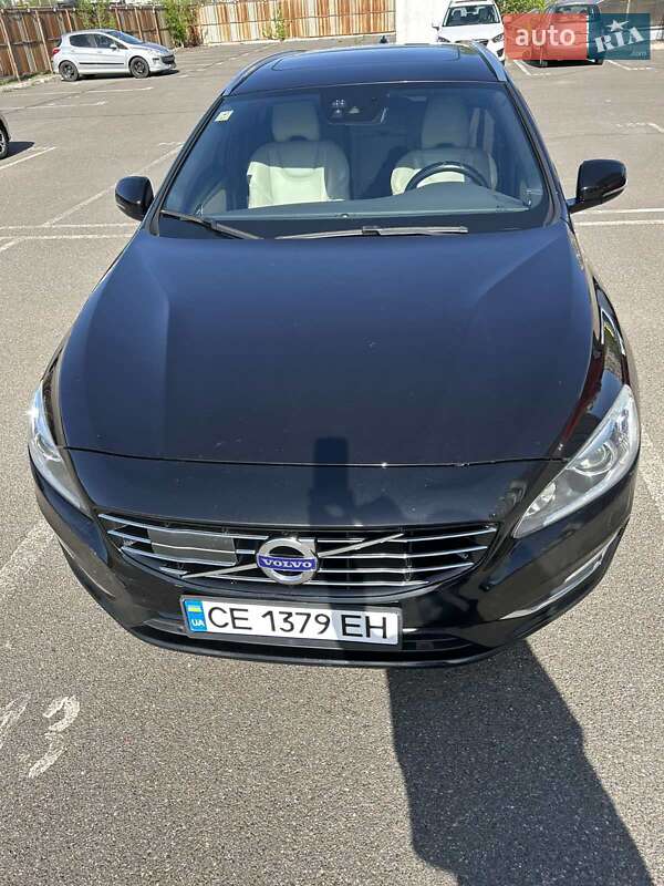 Универсал Volvo V60 2016 в 
