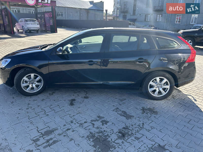 Универсал Volvo V60 2012 в Львове