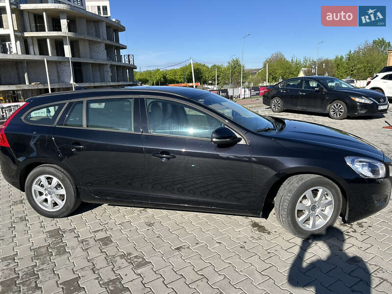 Универсал Volvo V60 2012 в Львове