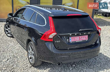 Универсал Volvo V60 2014 в 