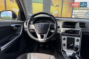 Универсал Volvo V60 2014 в 
