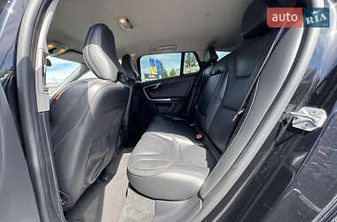 Универсал Volvo V60 2014 в 
