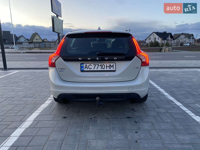 Универсал Volvo V60 2011 в Луцке фото 6 Универсал Volvo V60 2011 в Луцке