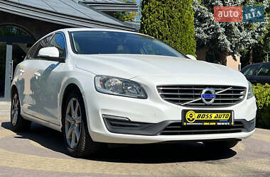 Универсал Volvo V60 2016 в Львове