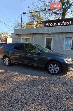 Универсал Volvo V60 2014 в Одессе