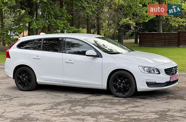 Универсал Volvo V60 2017 в 