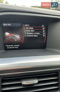 Универсал Volvo V60 2011 в 