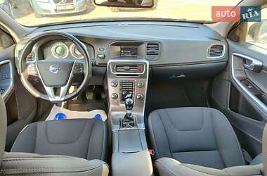 Универсал Volvo V60 2011 в 