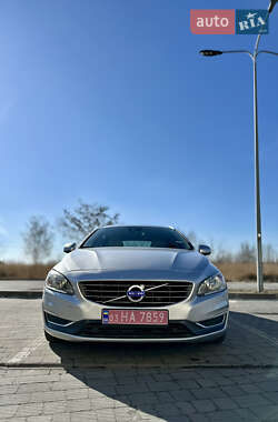 Універсал Volvo V60 2014 в 