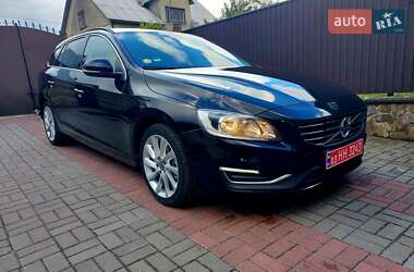Универсал Volvo V60 2016 в 