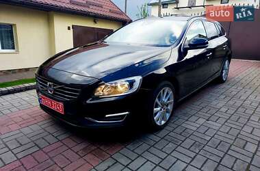 Универсал Volvo V60 2016 в 