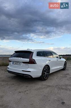 Универсал Volvo V60 2019 в Киеве