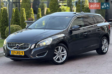Універсал Volvo V60 2013 в Стрию