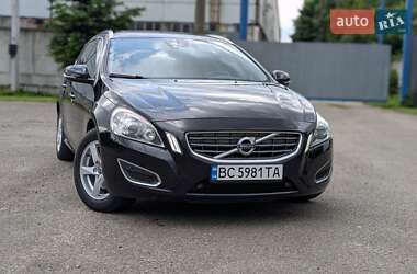 Универсал Volvo V60 2011 в 