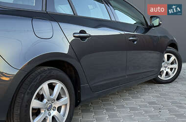 Універсал Volvo V60 2011 в 