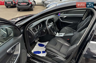 Універсал Volvo V60 2012 в 