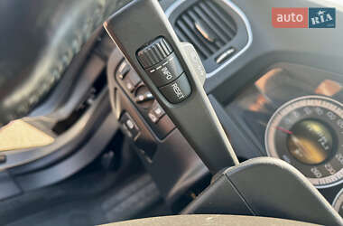 Универсал Volvo V60 2011 в 