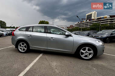 Универсал Volvo V60 2011 в 