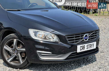 Универсал Volvo V60 2015 в 