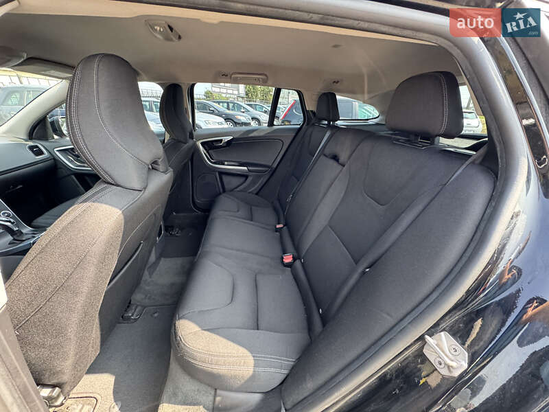Универсал Volvo V60 2015 в Стрые
