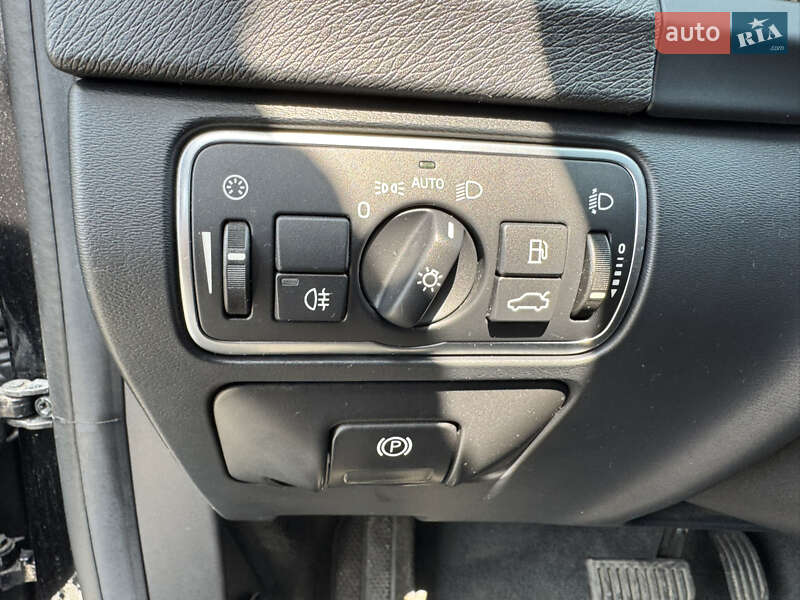 Универсал Volvo V60 2015 в Стрые