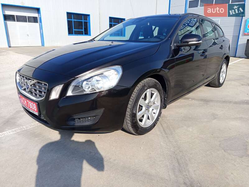 Універсал Volvo V60 2012 в 