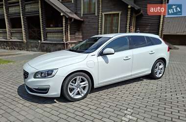 Универсал Volvo V60 2014 в 