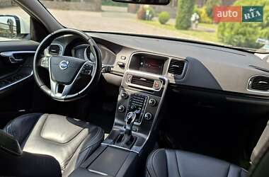 Универсал Volvo V60 2014 в 