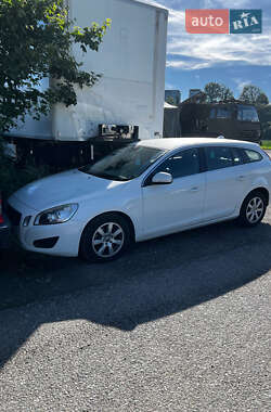 Універсал Volvo V60 2012 в Луцьку
