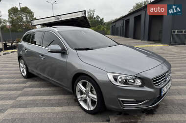 Универсал Volvo V60 2016 в 