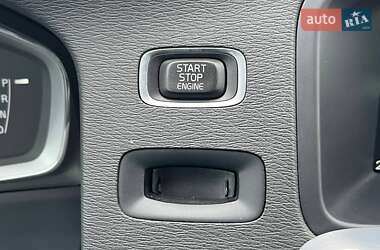 Универсал Volvo V60 2014 в 