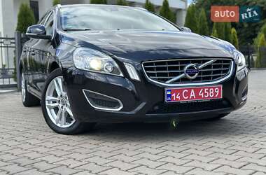 Универсал Volvo V60 2012 в 