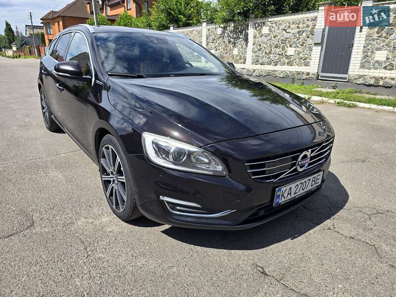 Volvo V60 2014