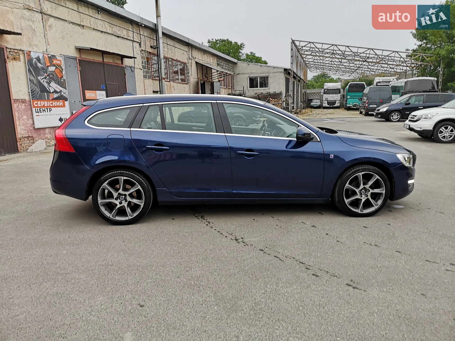 2015 Volvo V60 - мініатюра 8