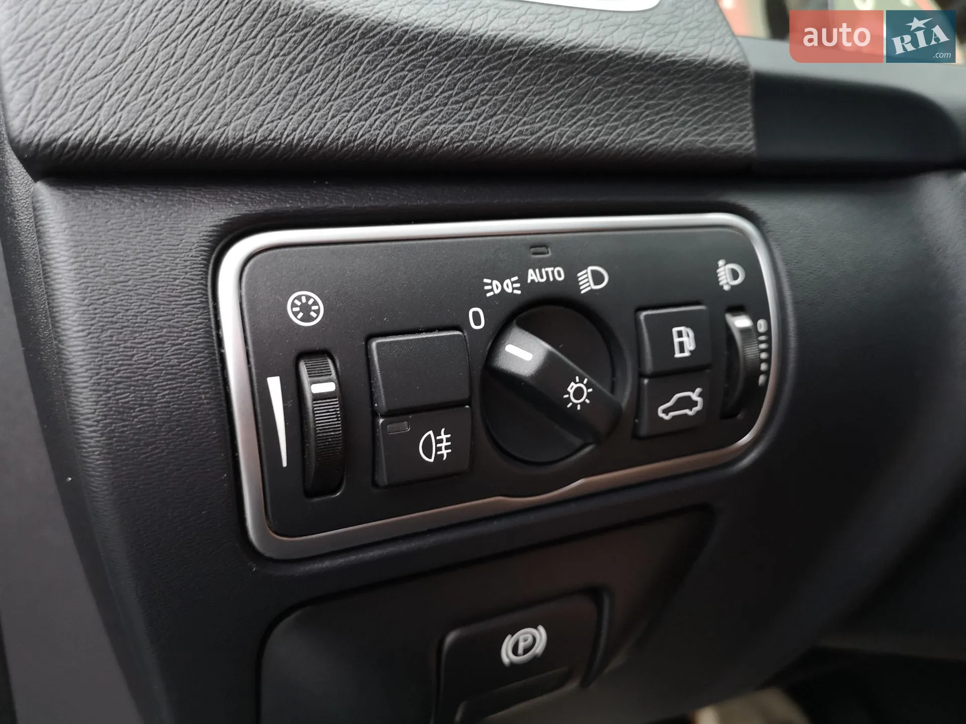 2015 Volvo V60 - мініатюра 25
