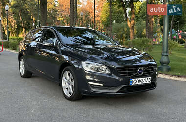 Универсал Volvo V60 2014 в 