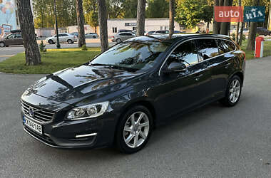 Универсал Volvo V60 2014 в 
