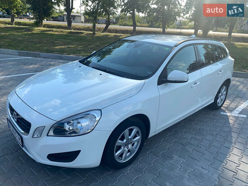 Универсал Volvo V60 2011 в Тульчине
