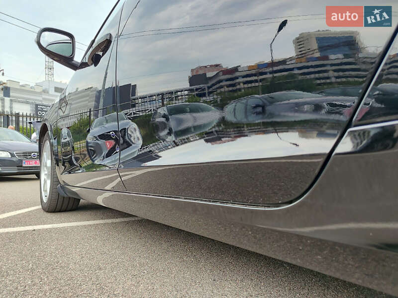 Универсал Volvo V60 2012 в Киеве