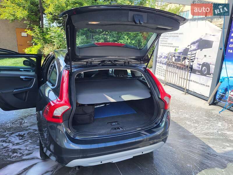 Універсал Volvo V60 2012 в Запоріжжі