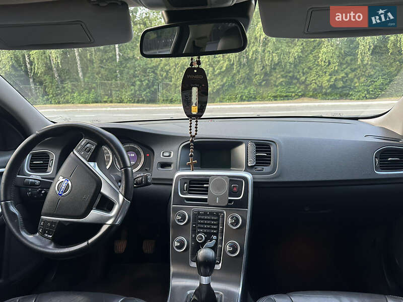 Універсал Volvo V60 2012 в Трускавці