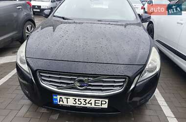 Універсал Volvo V60 2012 в Івано-Франківську