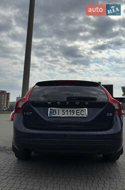 Универсал Volvo V60 2012 в 