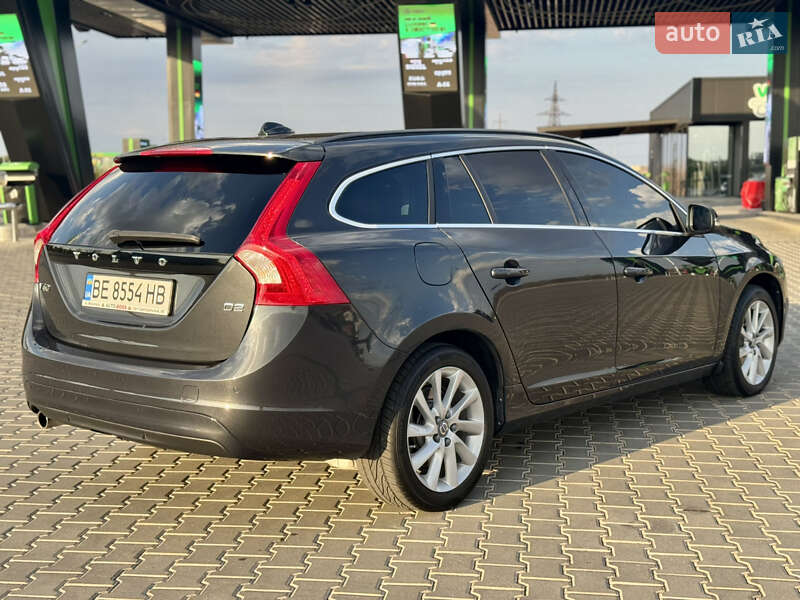 Універсал Volvo V60 2014 в Миколаєві