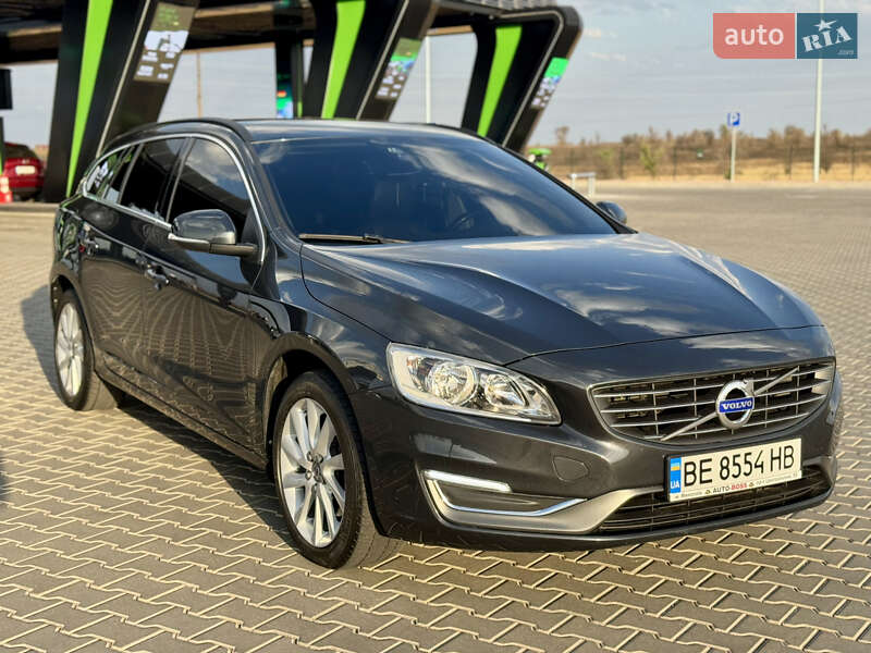 Універсал Volvo V60 2014 в Миколаєві