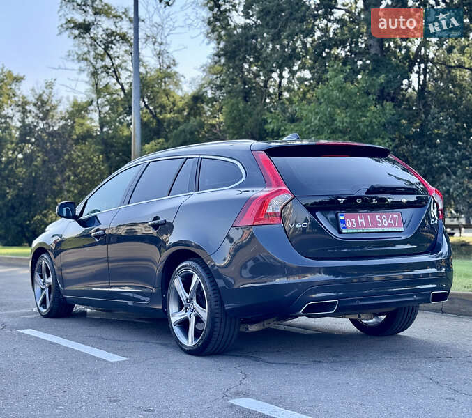 Универсал Volvo V60 2014 в Киеве