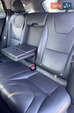 Универсал Volvo V60 2014 в 