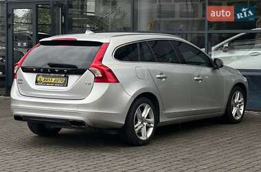 Универсал Volvo V60 2013 в 