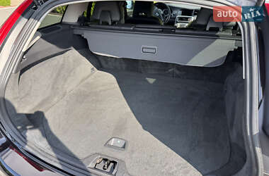 Универсал Volvo V60 2012 в 