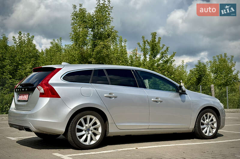 Универсал Volvo V60 2014 в Ровно